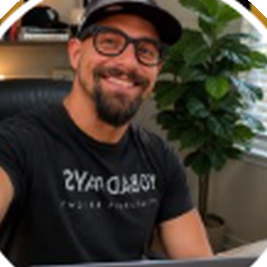 Angel Pichardo, host of The Agency Founders Experience